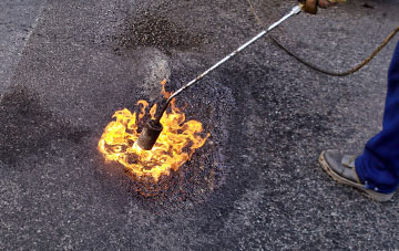 Climping flat roofing repairs